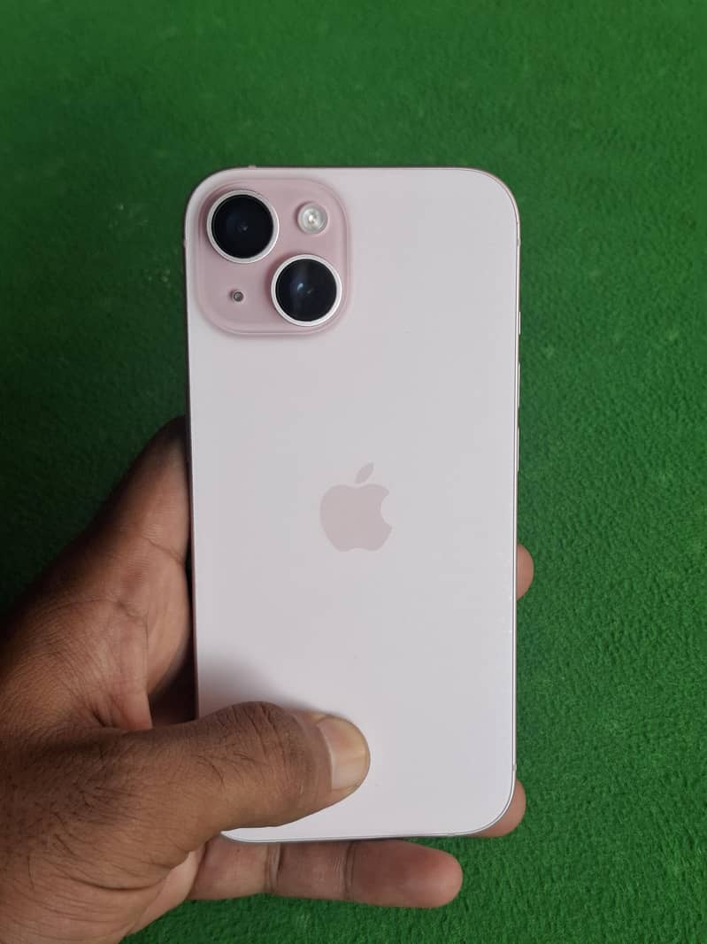 Apple iPhone 15 1