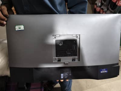 Dell UltraSharp U2421HE