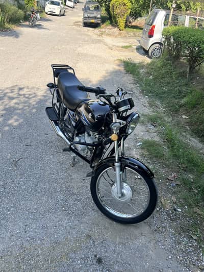 Suzuki GS150