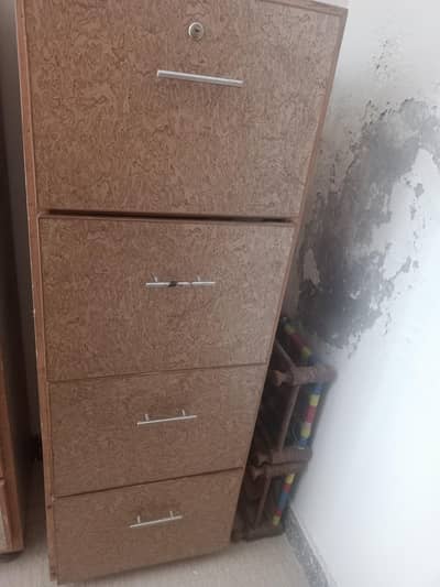 Drawers in New Condition