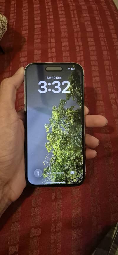 iPhone 14 Pro Deep Purple – JV