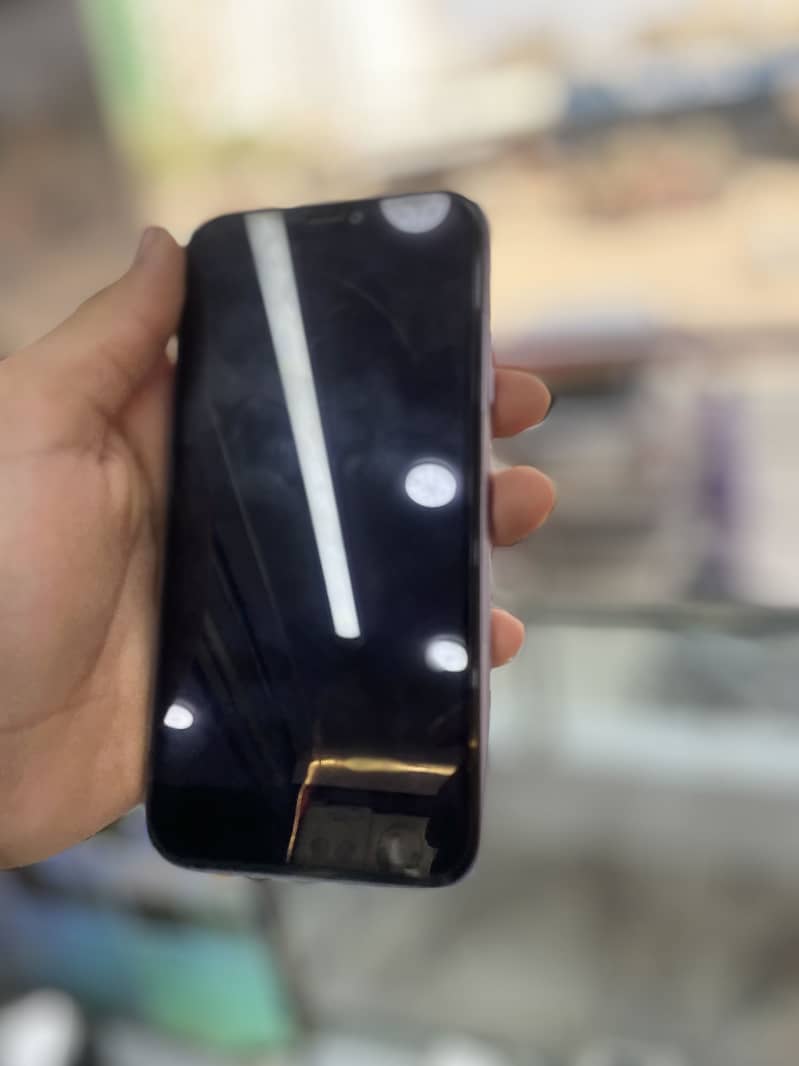 Apple iPhone 11 13