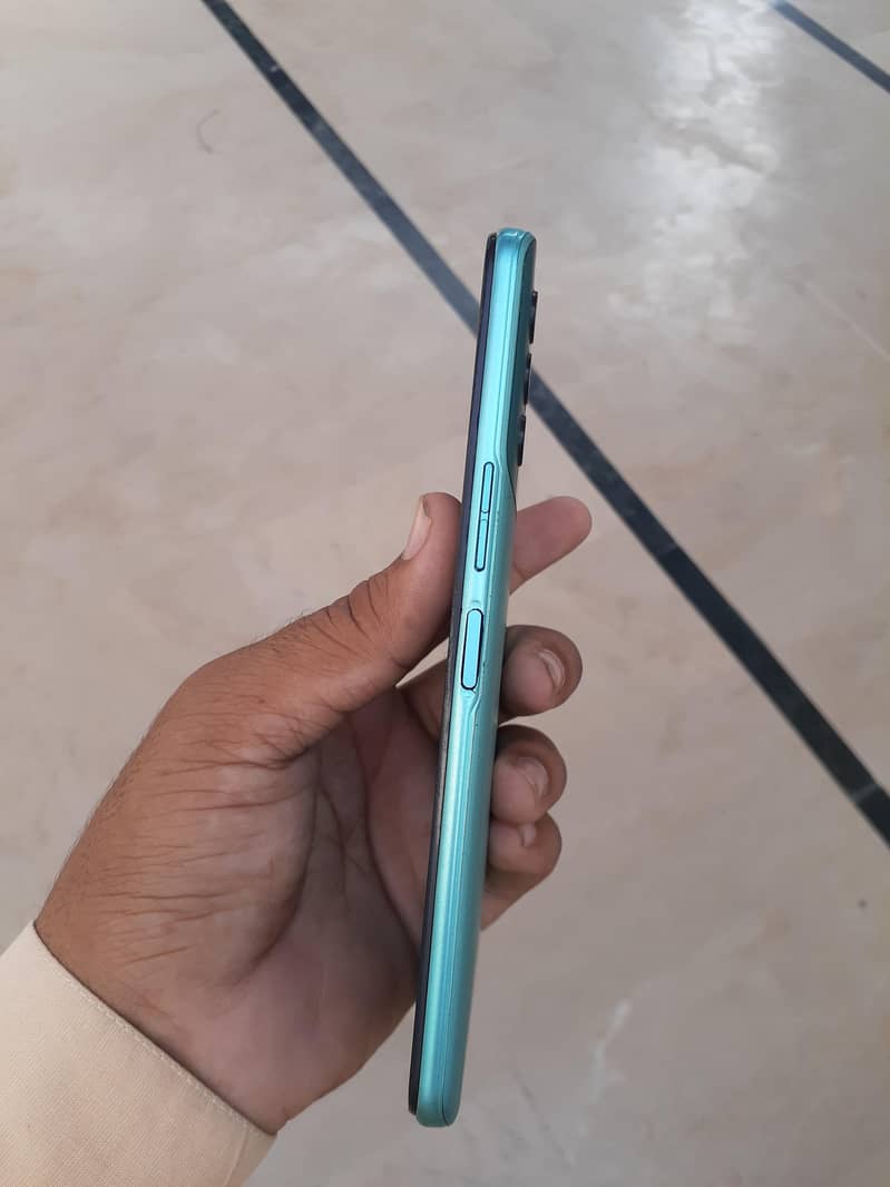 Tecno spark 8 pro 3