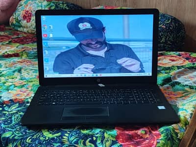 Hp corei5 , 7th generation 8ram /1Tb hardisk touch and keypad both