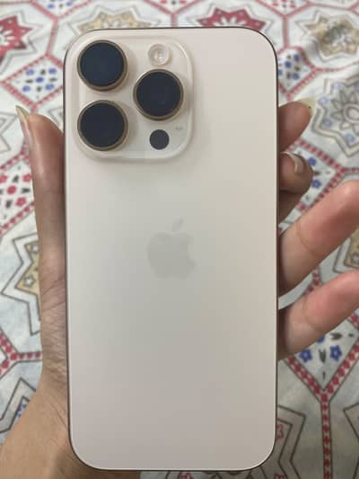 Apple iPhone 16 Pro JV