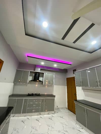 affordable 7bedroom 1kanal solar install house For rent