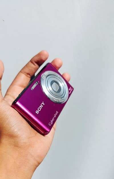 Sony pink cyber shot camera