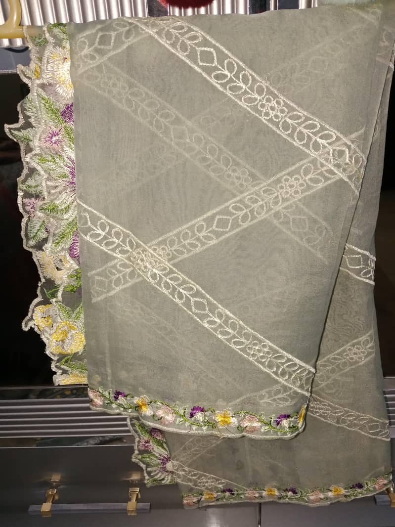 3 PC SUIT 1
