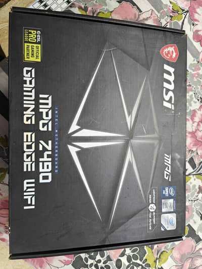 MSI MPG Z490 Gaming Edge Wifi + Intel Core i7 10700