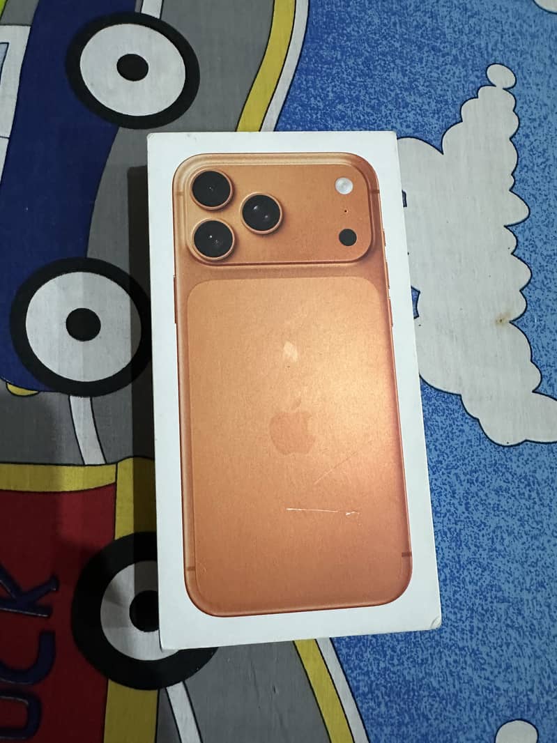 Apple iPhone 17 Pro Max 0