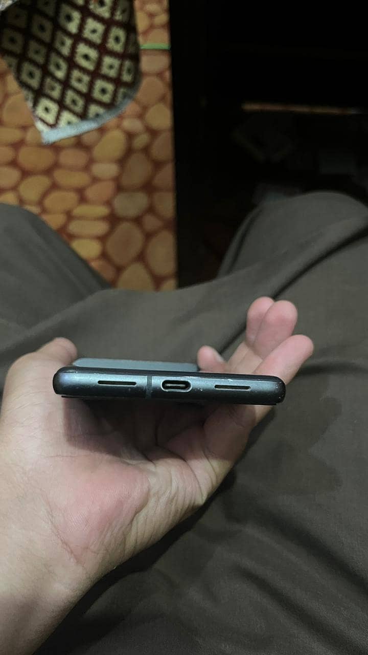 Google Pixel 7 5