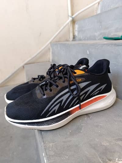 Warrior Brand Lightweight Running Shoes - ( Excellent Condition )
