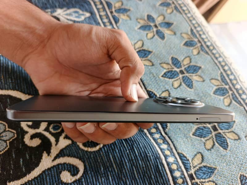 Tecno SPARK 30 Pro 4