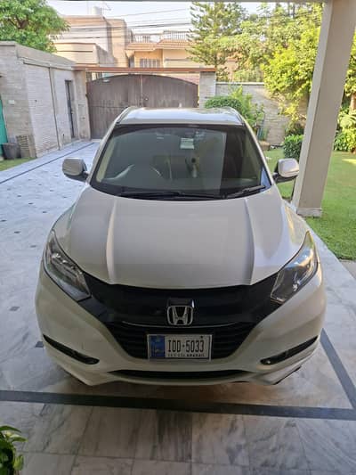 Honda Vezel 2015 model 2018 islamabad registered