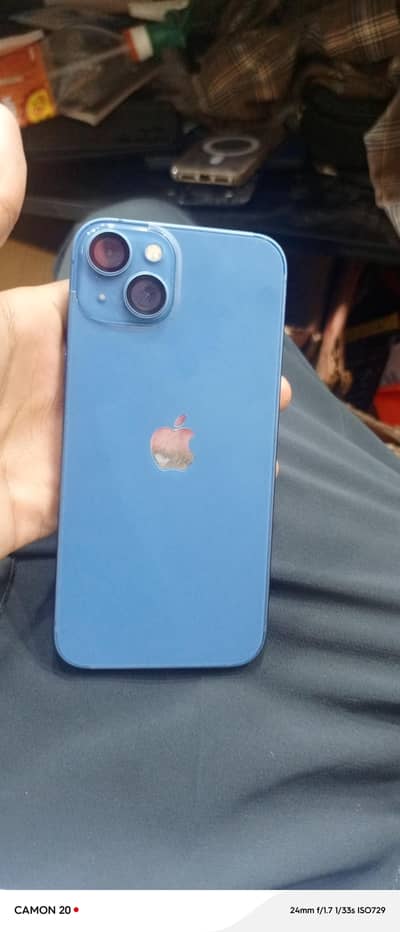 Apple iPhone 13