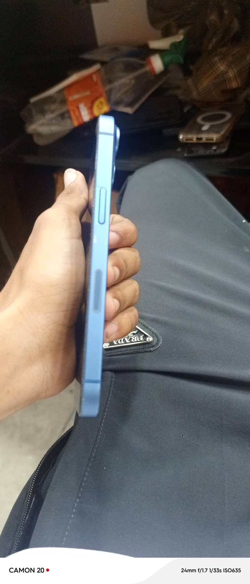 Apple iPhone 13 2