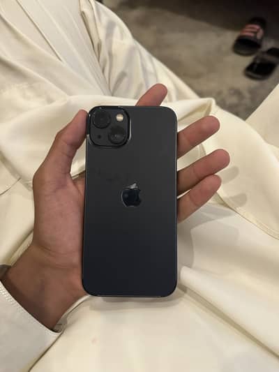 Apple iPhone 13