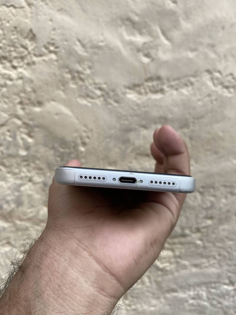 Apple iPhone 17 Pro Max 0