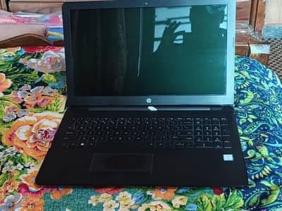 Hp corei5 , 7th generation 8ram /1Tb hardisk touch and keypad