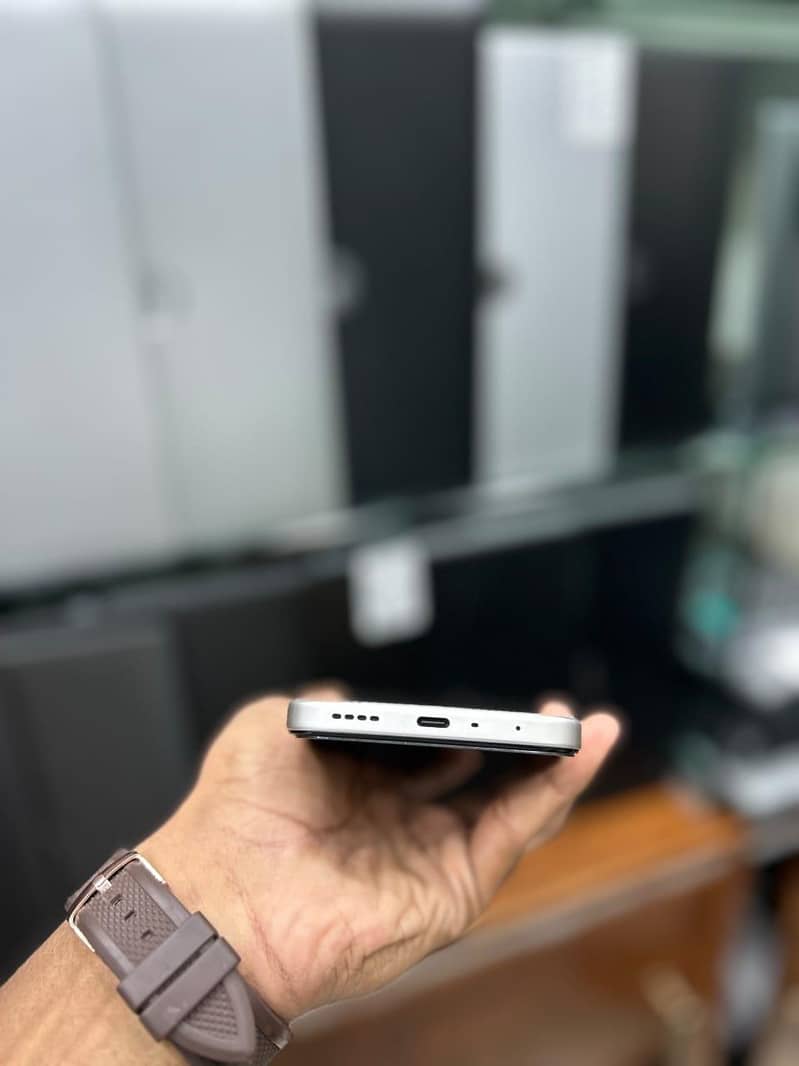 realmeC100 3