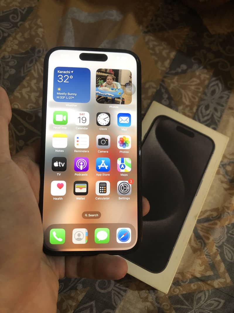 Apple iPhone 15 Pro 3