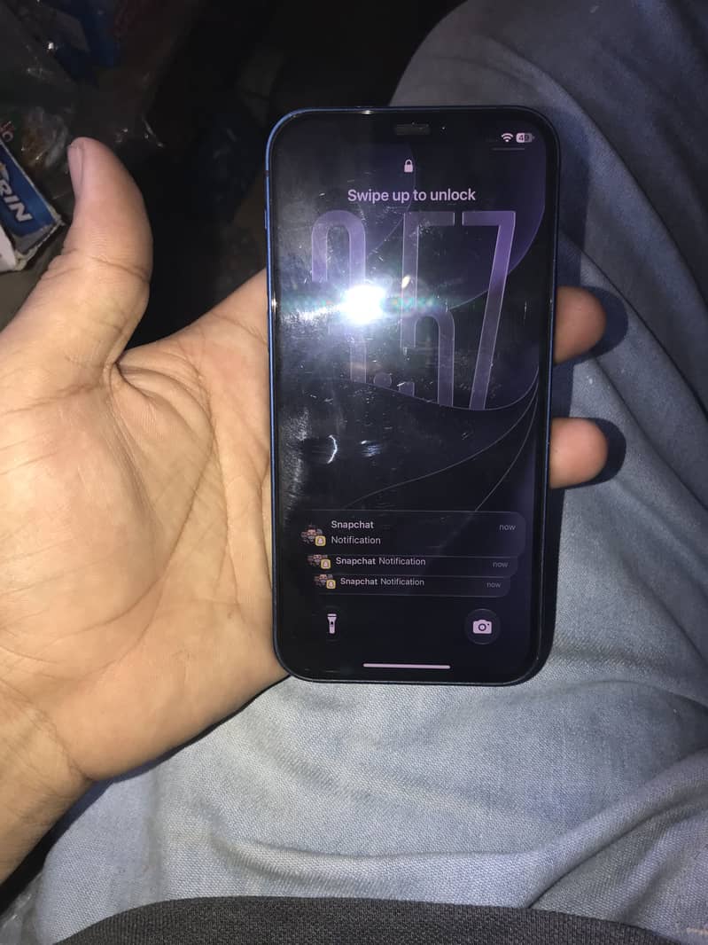 Apple iPhone 12 3