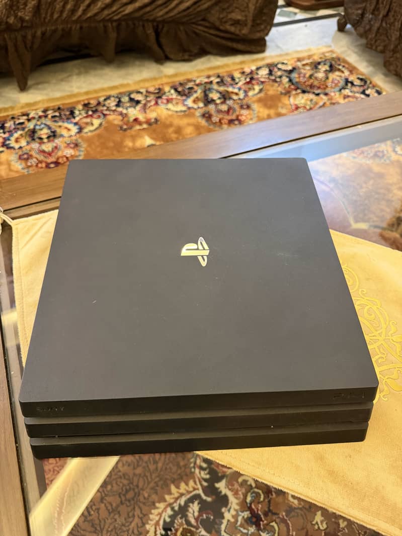 Ps4 pro 1TB 0