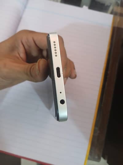 Tecno Spark Go 1