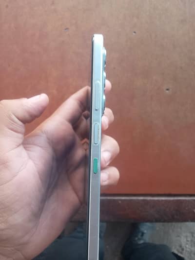 Infinix Hot 60i