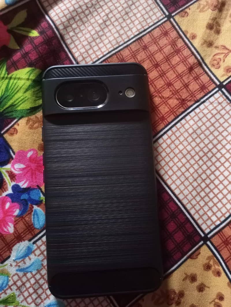 Google Pixel 8 7