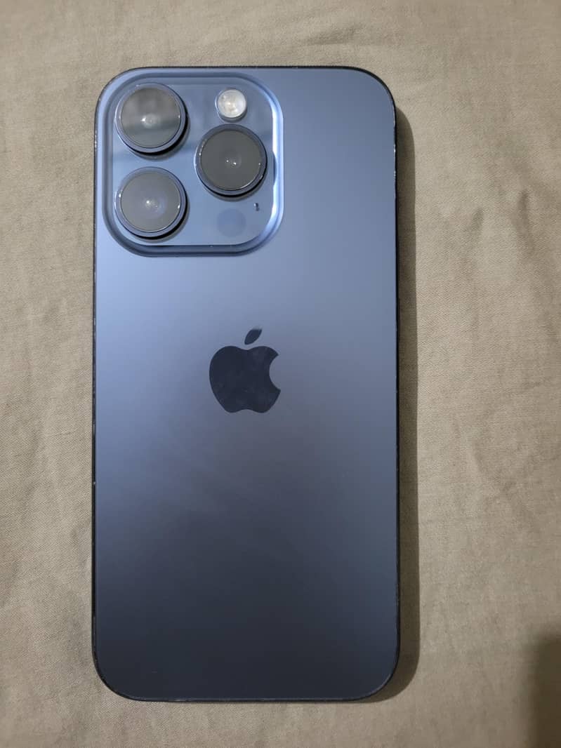 iPhone 15 Pro 0