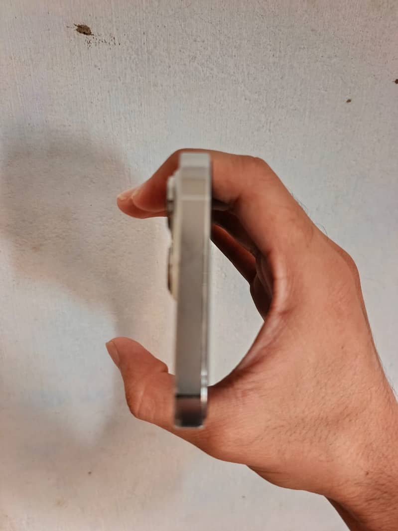 Apple iPhone 13 Pro 5
