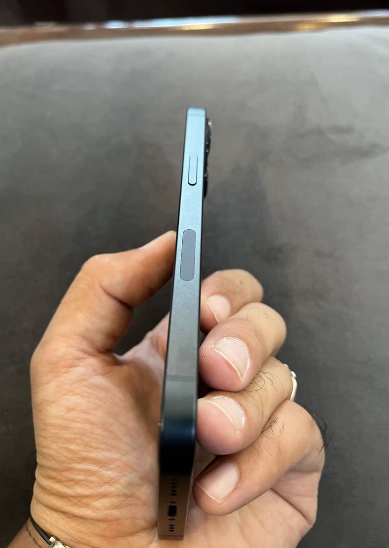 Iphone 13 2