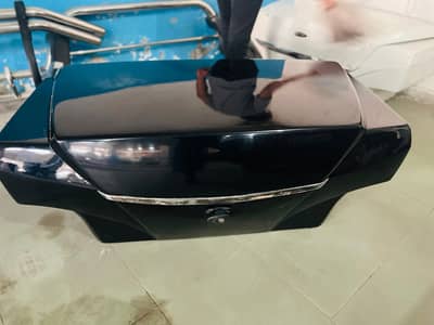 REVO 2022 model carry box for sale 32.500 demand contact 0300-6372817