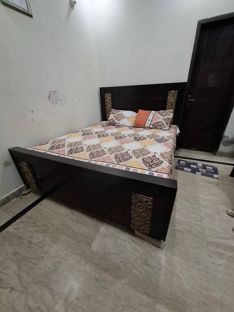 Good condition bed ha 1