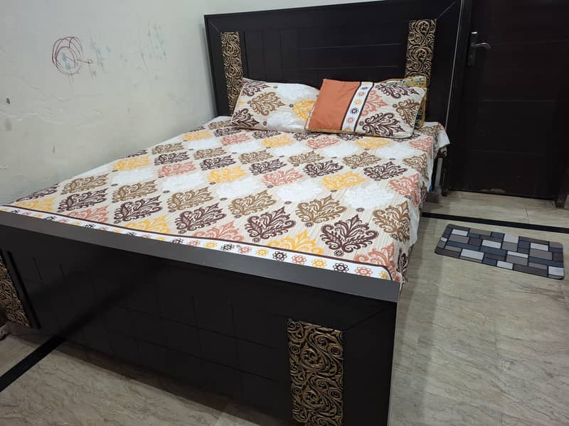 Good condition bed ha 2
