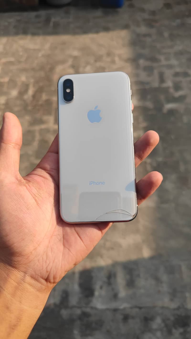 Apple iPhone X 3