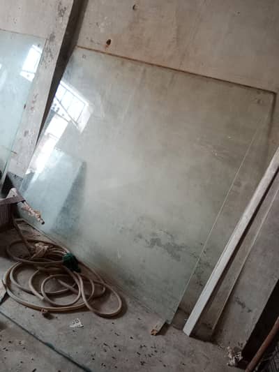 12 mm Tampered Glass