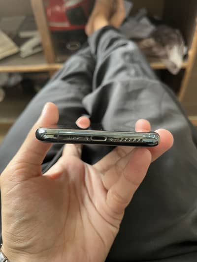 Apple iPhone 11 Pro