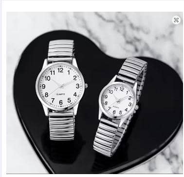 Silver Couple Quartz Watch Magnetic Heart Bracelet For Couple Fashion Creative Leisure Round Watch Dial Dainty Bracelet Set A R3804