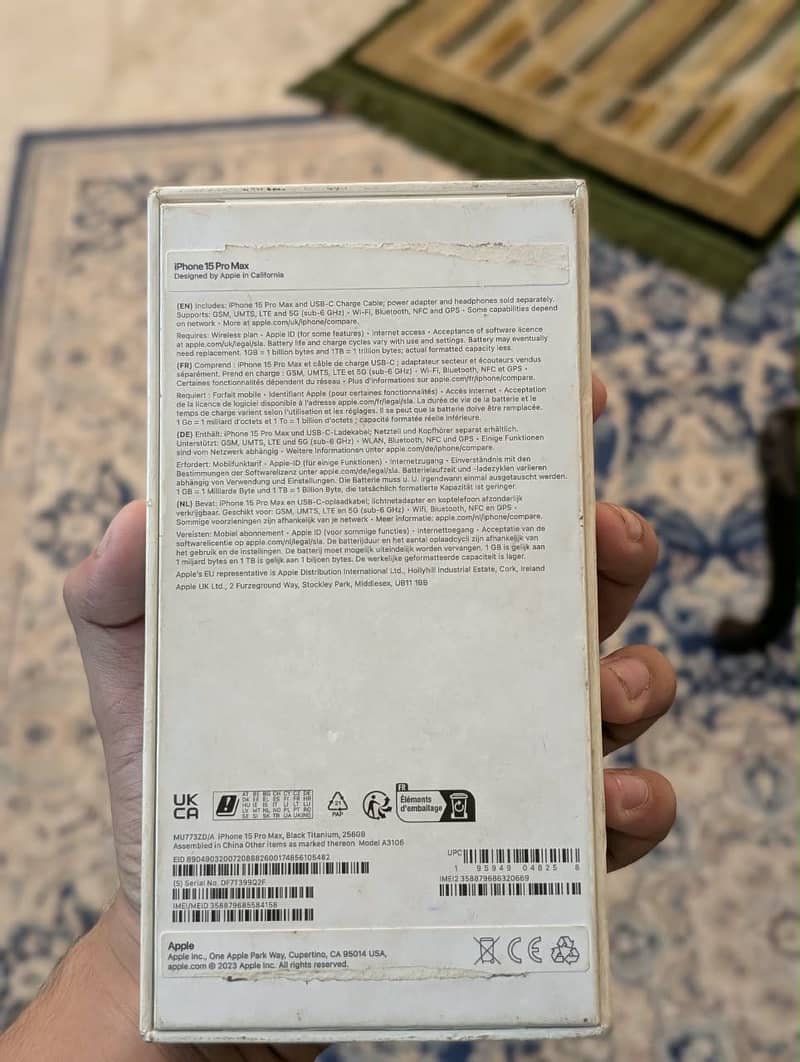 Apple iPhone 15 Pro Max 4
