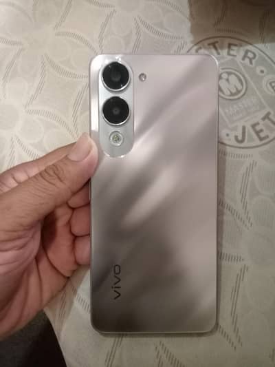 Vivo Y04