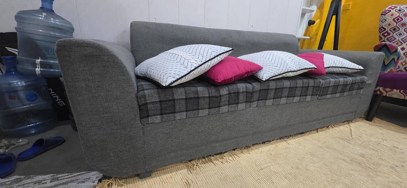 3 Seater Sofa 5