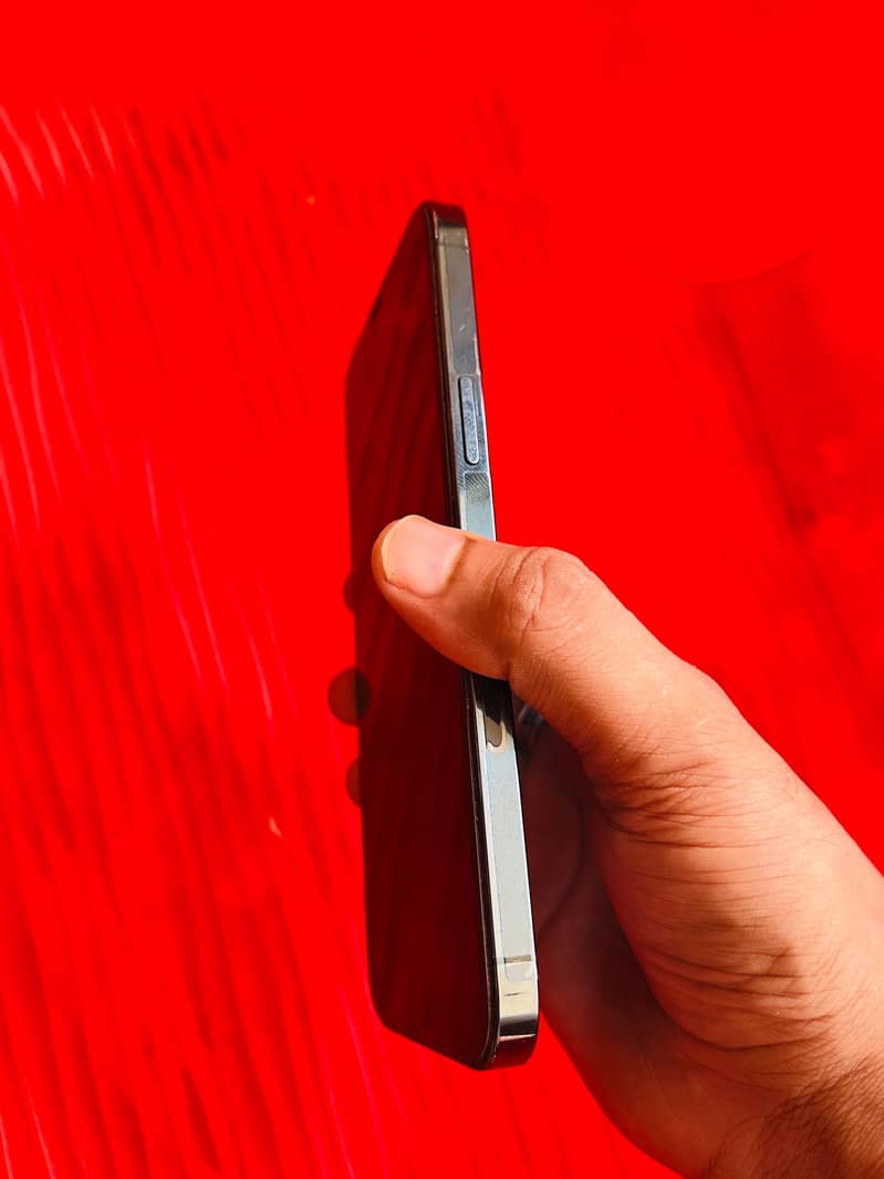Apple iPhone 12 Pro Max 6