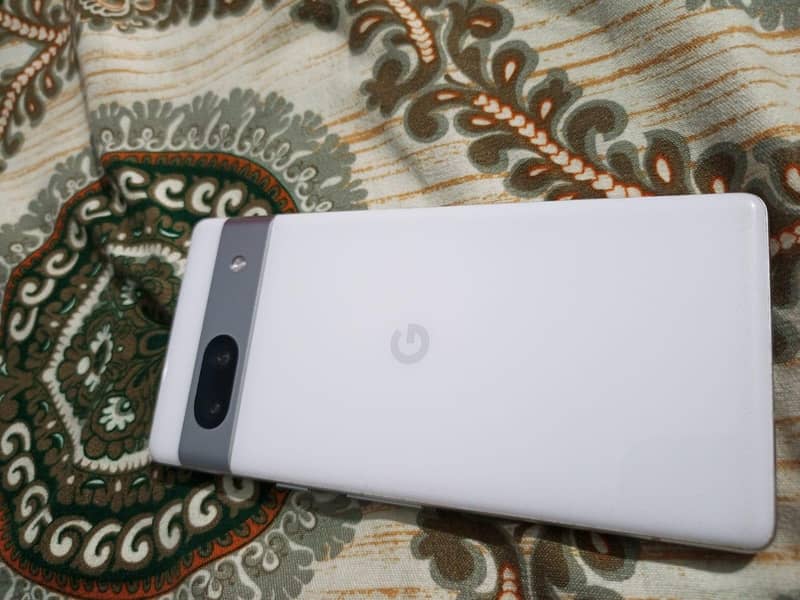 Google Pixel 7a 1
