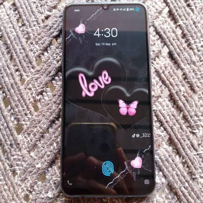 Vivo V21e