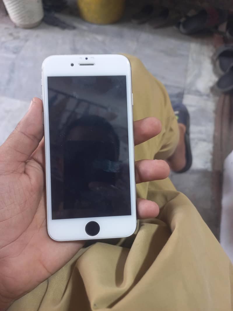 Apple iPhone 6 0