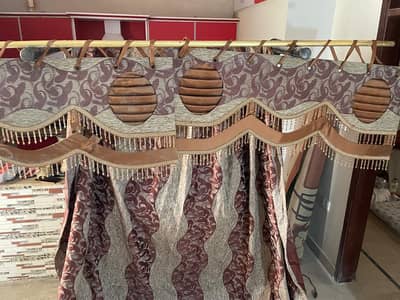 2 service tables and curtains available
