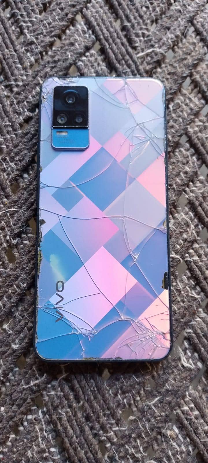 Vivo V21e 4