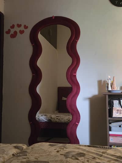 stand mirror